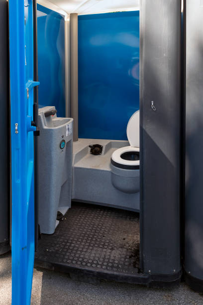 Best Portable restroom trailer rental  in Debary, FL